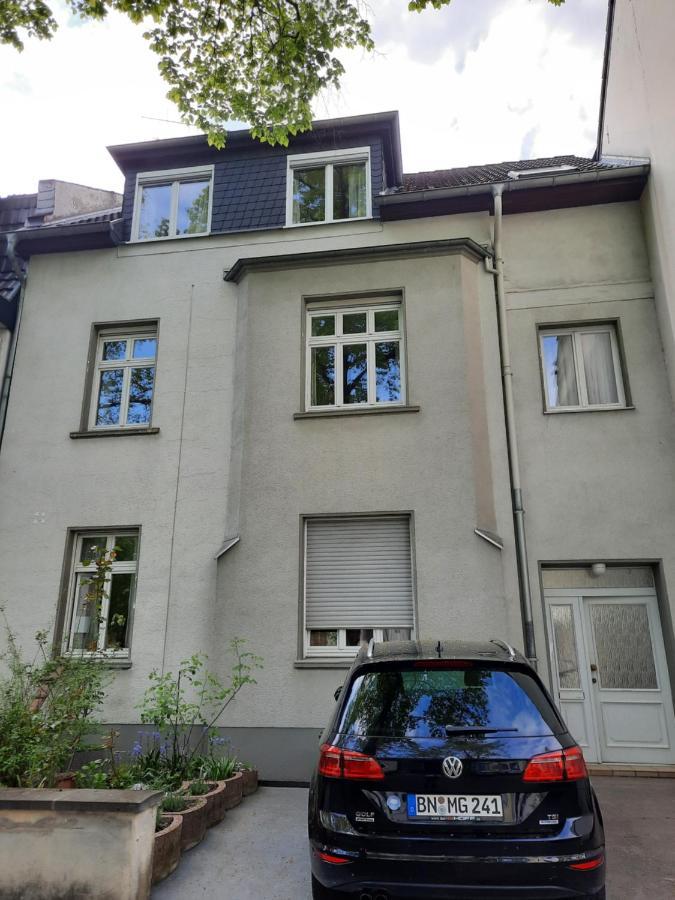 Wohnen Beim Uswatta Liyanage Apartment Troisdorf Room photo